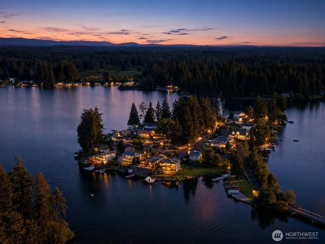 1024 Mountain View Boulevard S, Spanaway, WA 98387