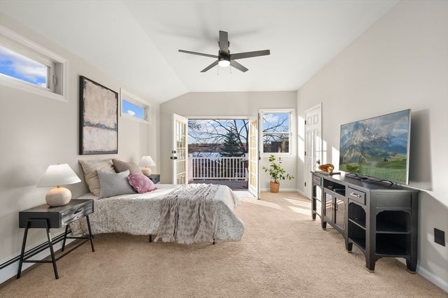 10 Hillside Rd, North Reading, MA 01864