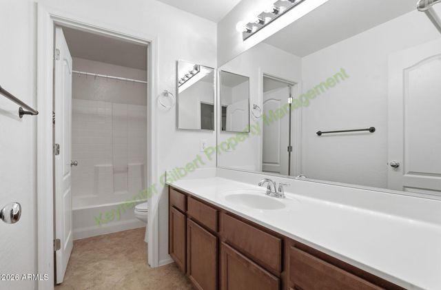 3262 E MILKY Way, Gilbert, AZ 85295