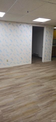 105 N Nappanee Street, Elkhart, IN 46514