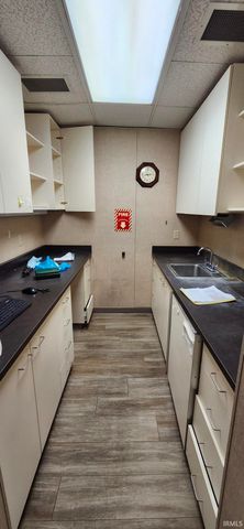 105 N Nappanee Street, Elkhart, IN 46514