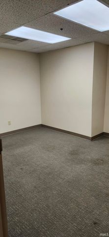 105 N Nappanee Street, Elkhart, IN 46514