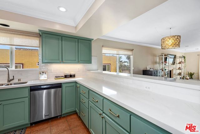 1246 Armacost Avenue 305, Los Angeles, CA 90025