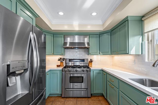 1246 Armacost Avenue 305, Los Angeles, CA 90025