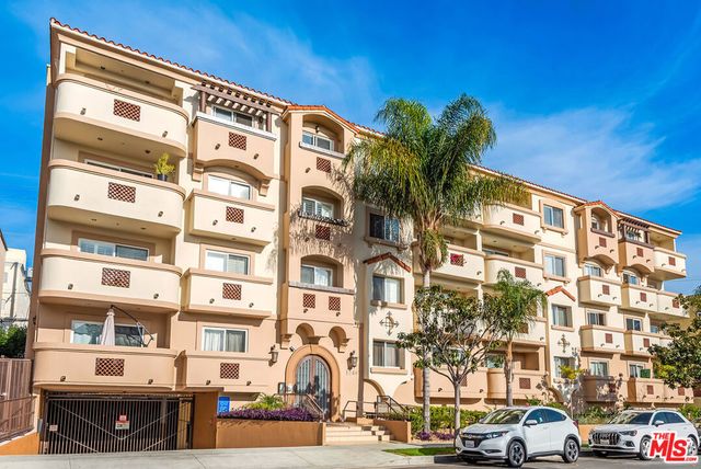1246 Armacost Avenue 305, Los Angeles, CA 90025