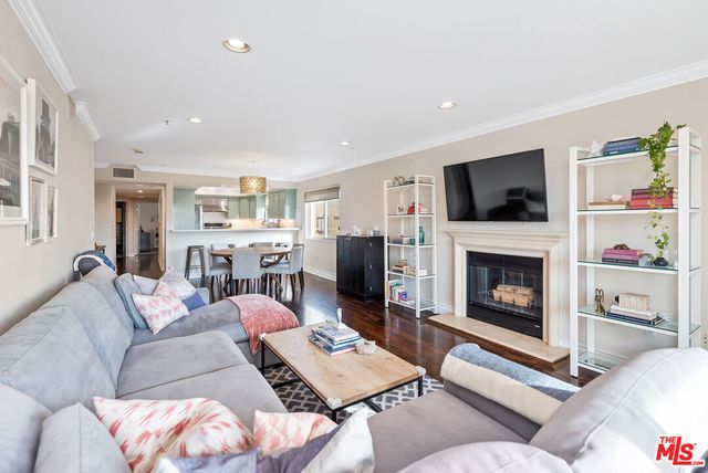 1246 Armacost Avenue 305, Los Angeles, CA 90025