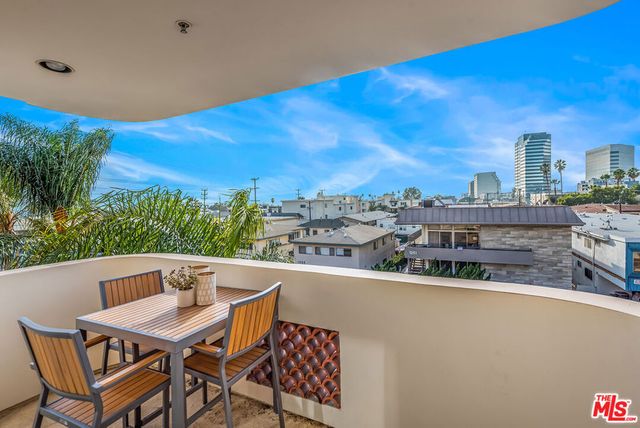 1246 Armacost Avenue 305, Los Angeles, CA 90025