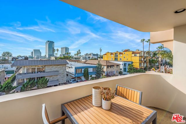 1246 Armacost Avenue 305, Los Angeles, CA 90025