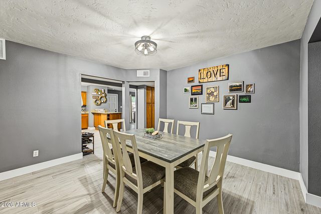 7702 E FAY Avenue, Mesa, AZ 85208