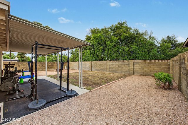 7702 E FAY Avenue, Mesa, AZ 85208