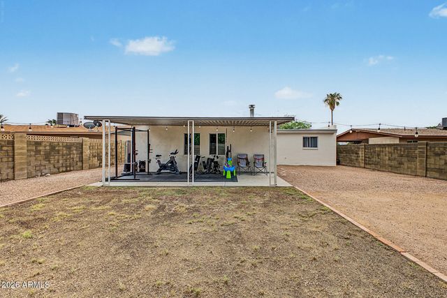7702 E FAY Avenue, Mesa, AZ 85208