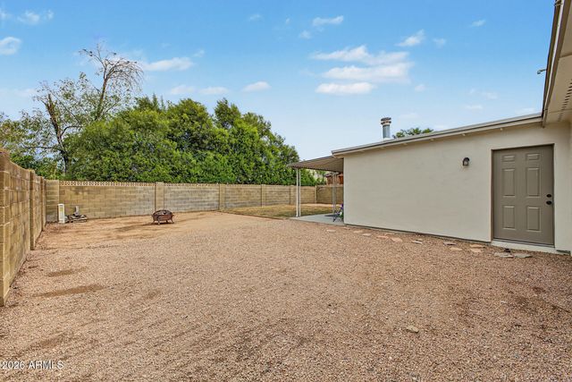 7702 E FAY Avenue, Mesa, AZ 85208