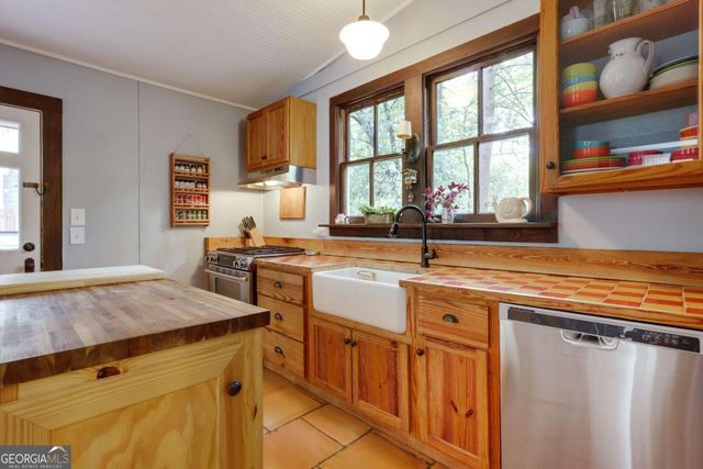 905 Oglethorpe Avenue, Athens, GA 30606