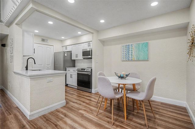 3266 HAVILAND COURT 303, Palm Harbor, FL 34684