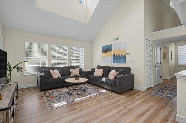 3266 HAVILAND COURT 303, Palm Harbor, FL 34684