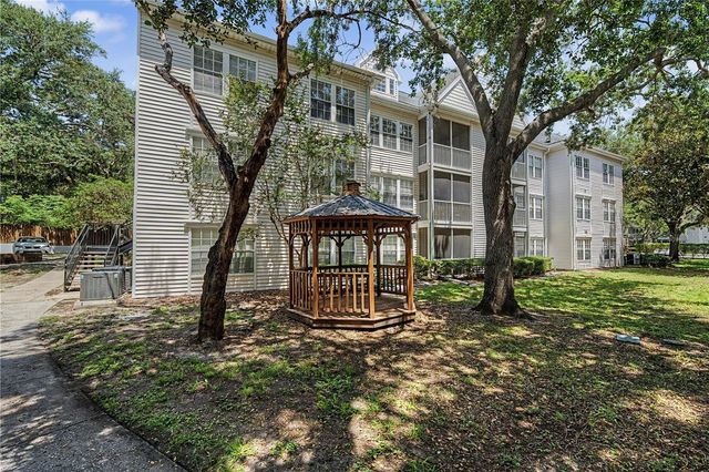 3266 HAVILAND COURT 303, Palm Harbor, FL 34684