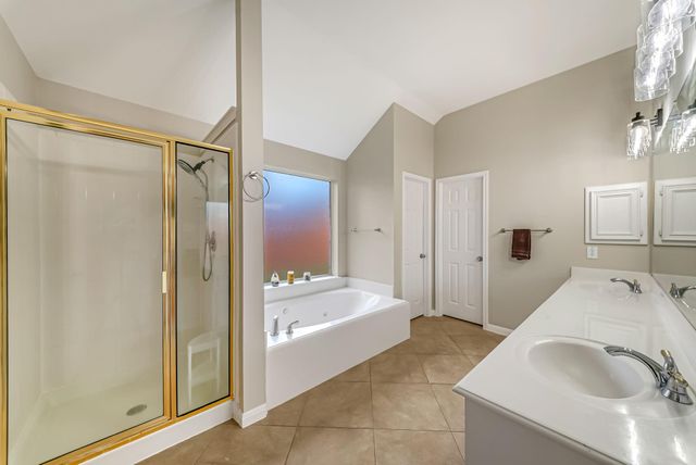 3214 Waters Edge Drive, Manvel, TX 77578