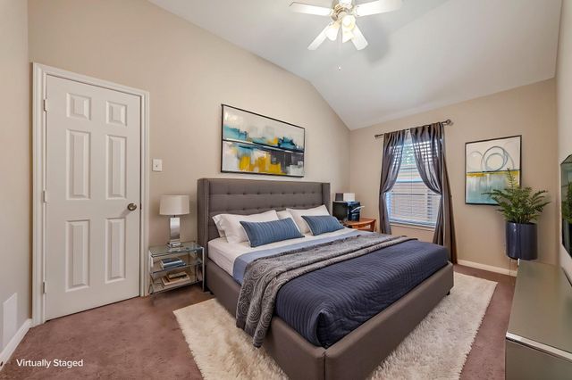 3214 Waters Edge Drive, Manvel, TX 77578