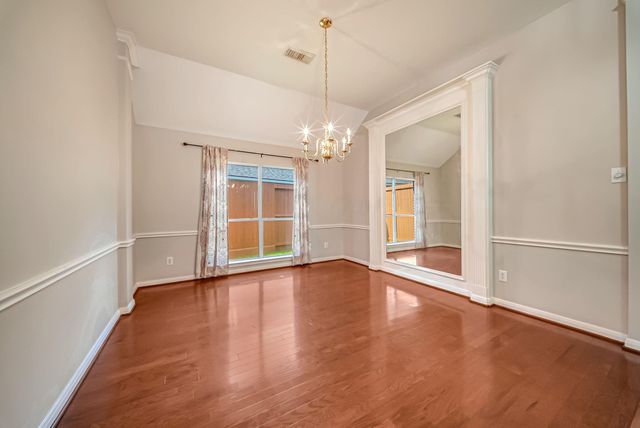 3214 Waters Edge Drive, Manvel, TX 77578