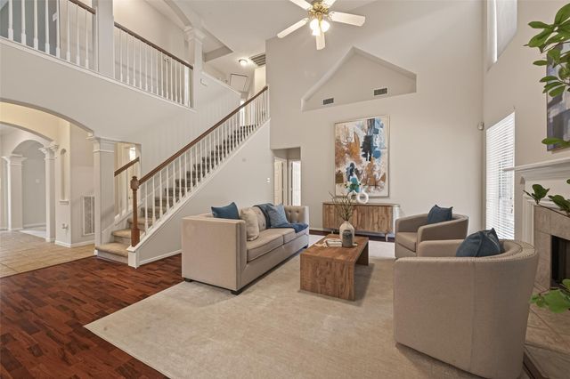 6506 E Bending Oaks Lane, Pearland, TX 77584