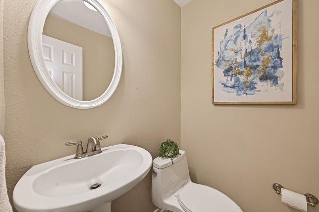6506 E Bending Oaks Lane, Pearland, TX 77584