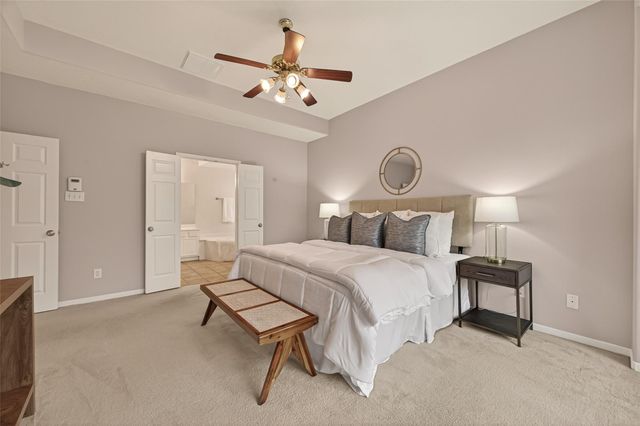 6506 E Bending Oaks Lane, Pearland, TX 77584