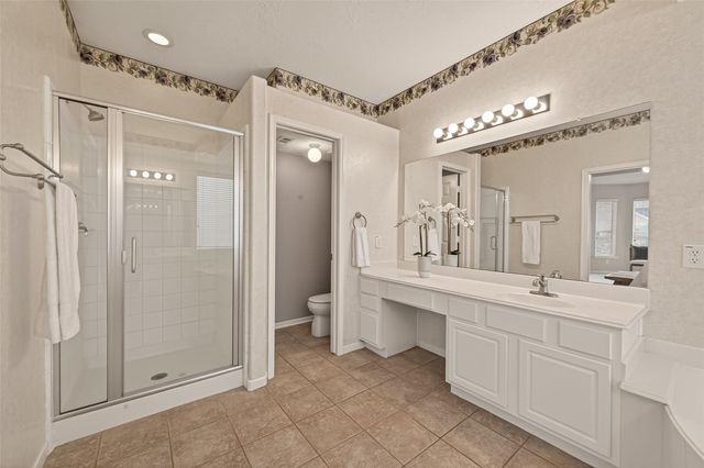 6506 E Bending Oaks Lane, Pearland, TX 77584