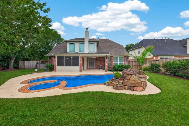 6506 E Bending Oaks Lane, Pearland, TX 77584