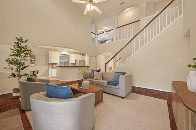 6506 E Bending Oaks Lane, Pearland, TX 77584