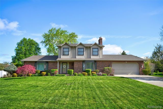 6338 Covered Wagons Trail, Flint Charter Township, MI 48532