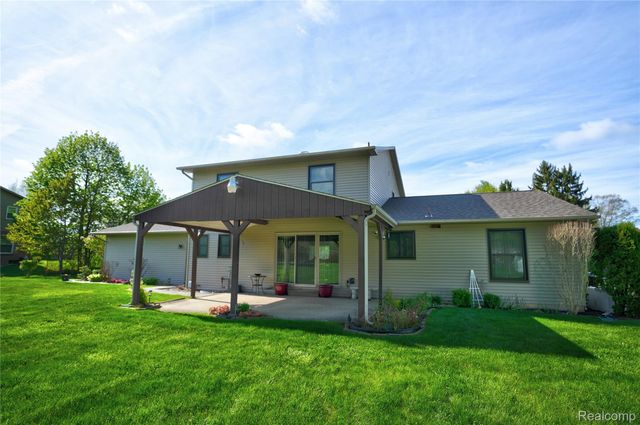 6338 Covered Wagons Trail, Flint Charter Township, MI 48532