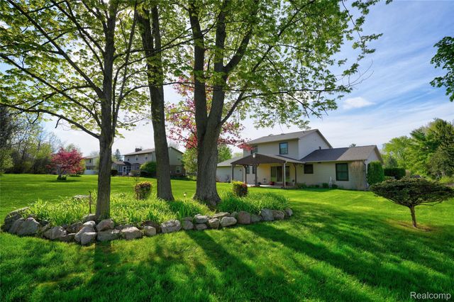 6338 Covered Wagons Trail, Flint Charter Township, MI 48532