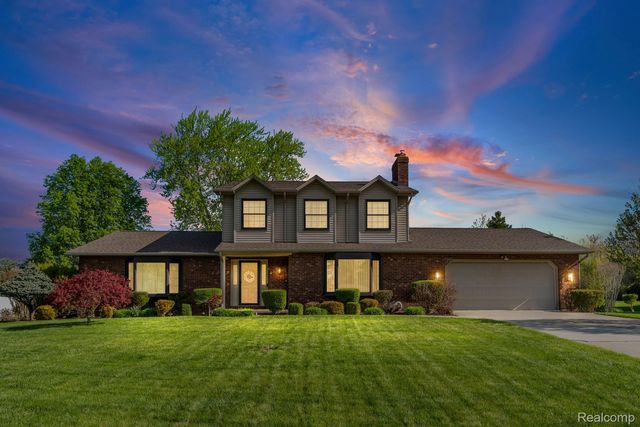 6338 Covered Wagons Trail, Flint Charter Township, MI 48532