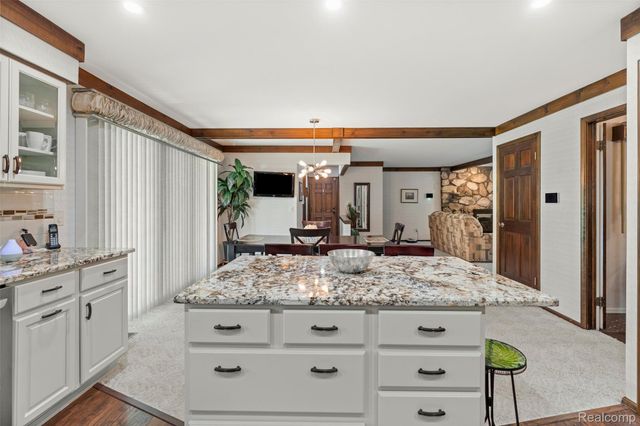 6338 Covered Wagons Trail, Flint Charter Township, MI 48532