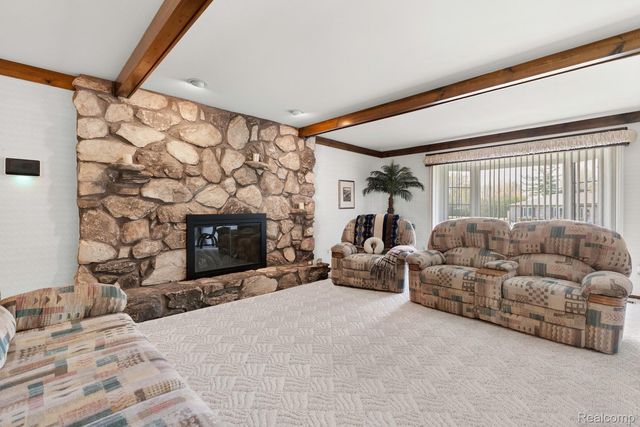 6338 Covered Wagons Trail, Flint Charter Township, MI 48532