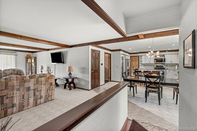 6338 Covered Wagons Trail, Flint Charter Township, MI 48532