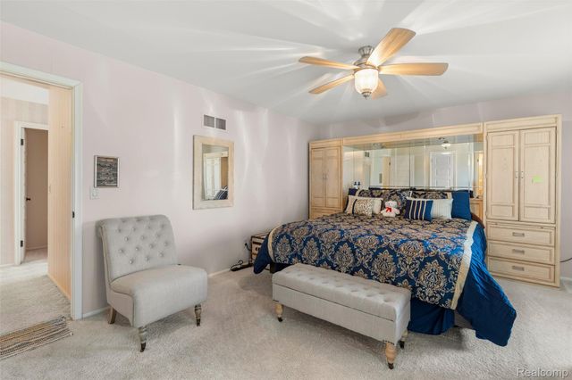 6338 Covered Wagons Trail, Flint Charter Township, MI 48532