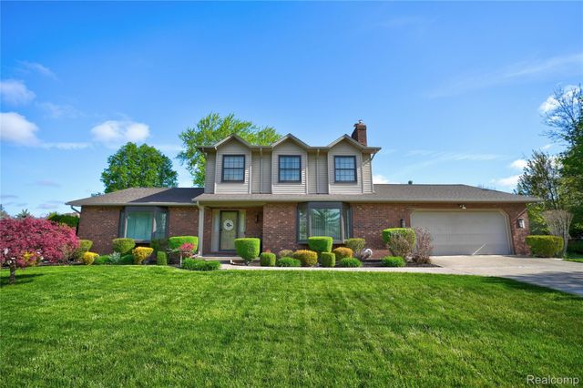 6338 Covered Wagons Trail, Flint Charter Township, MI 48532