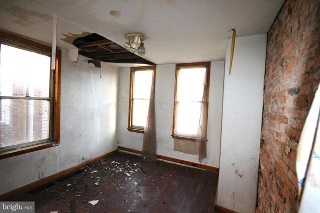 835 N HUTTON ST, Philadelphia, PA 19104