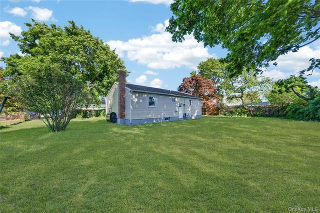 118 S 31st Street, Wyandanch, NY 11798