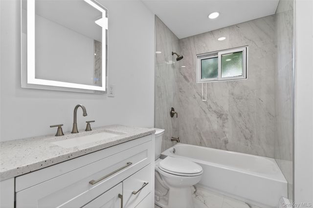 118 S 31st Street, Wyandanch, NY 11798