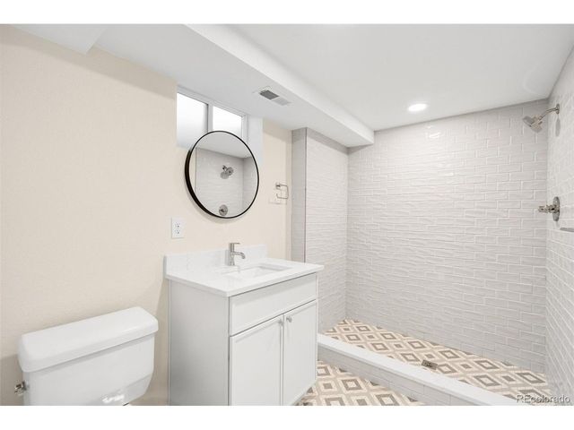 35 S Cody St, Lakewood, CO 80226