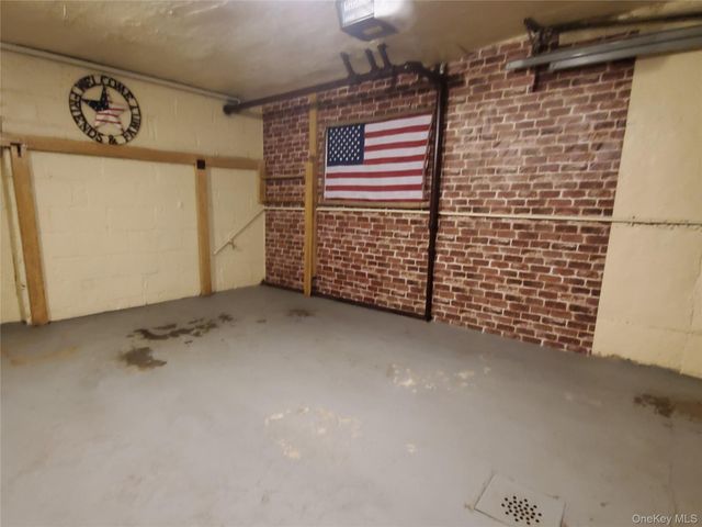 41-33 55th Street, Woodside, NY 11377