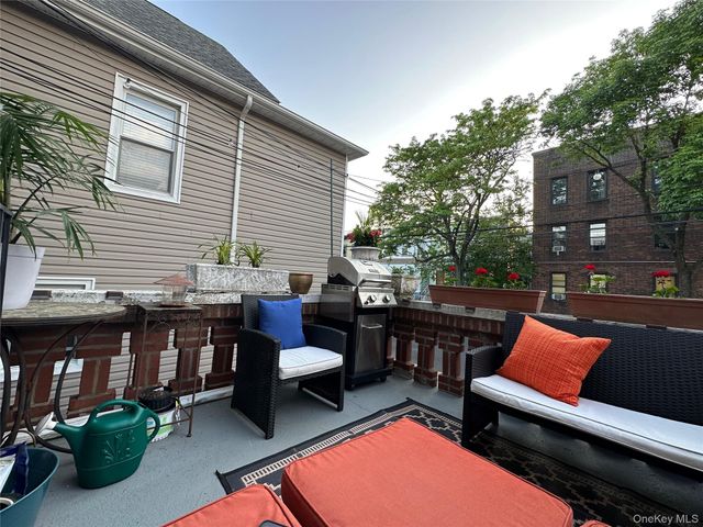 41-33 55th Street, Woodside, NY 11377