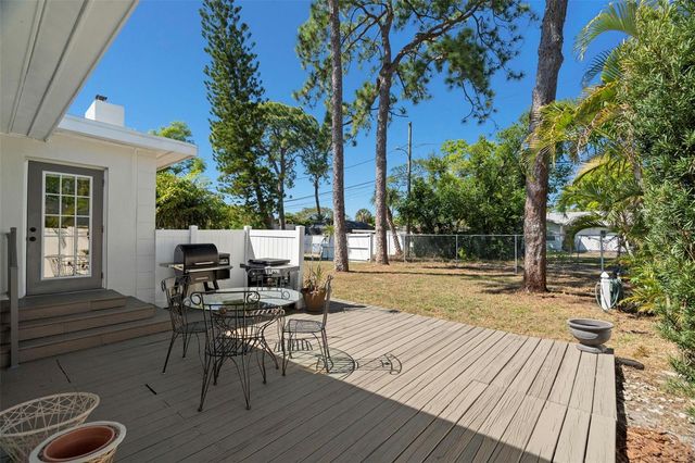 6343 1ST AVENUE N, St Petersburg, FL 33710