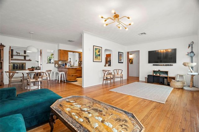 6343 1ST AVENUE N, St Petersburg, FL 33710