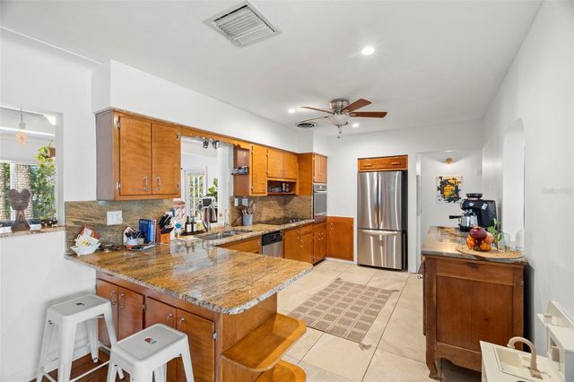 6343 1ST AVENUE N, St Petersburg, FL 33710