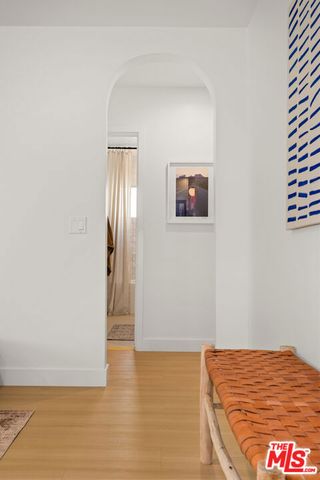 23649 Emelita Street, Woodland Hills (los Angeles), CA 91367