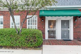 5303 ORTEGA Boulevard 204, Jacksonville, FL 32210