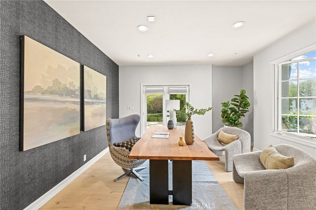 28 Blue Summit, Irvine, CA 92603